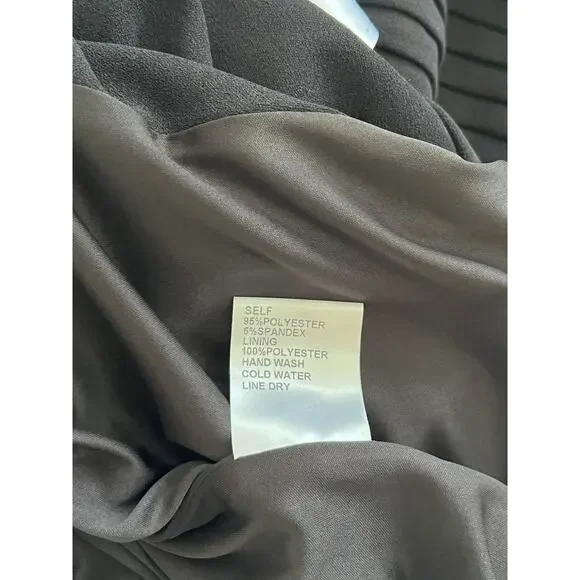 Tadashi Shoji Bow Pleated Crepe Dress Size Medium NWT Cocktail Event Wedding